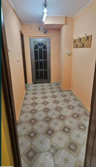 Garsonieră decomandată în Crângași