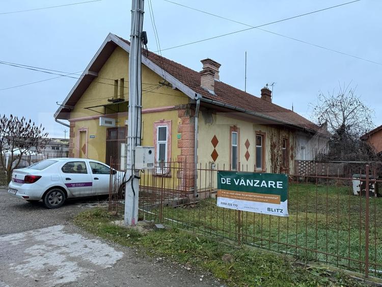 Casă individuală cu 2 camere cu Canalizare în Ocna Mureș