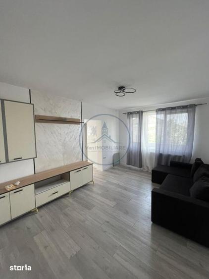 Apartament 3 camere, renovat, intr-o zona linistita Beclean - 2