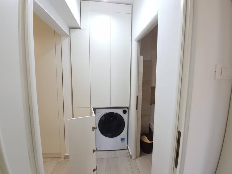 Apartament cu 2 camere decomandat, mobilat în Ultracentral