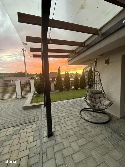Casă cu 4 camere în Hlincea