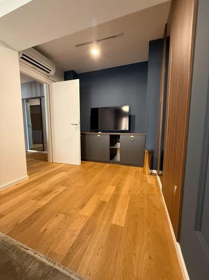 Apartament cu 2 camere semidecomandat în Aviației