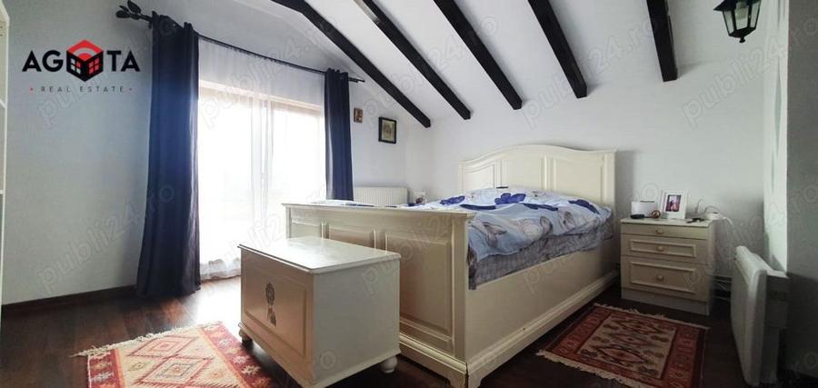 Casă cu 4 camere cu Teren 350 Mp în Florești