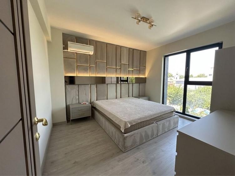 Apartament cu 2 camere decomandat în Mihai Bravu