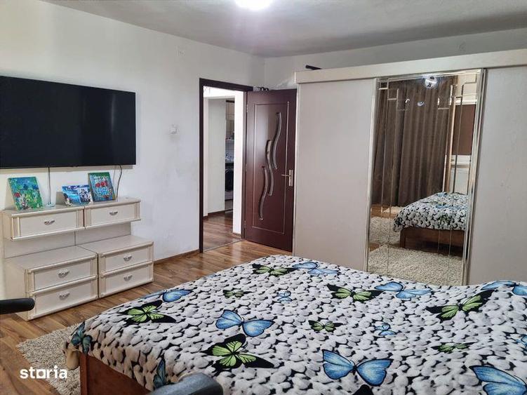 Casă cu 4 camere cu Teren 180 Mp în Central