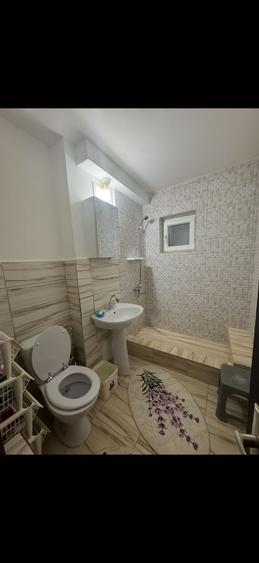 Apartament cu 2 camere în Rovine