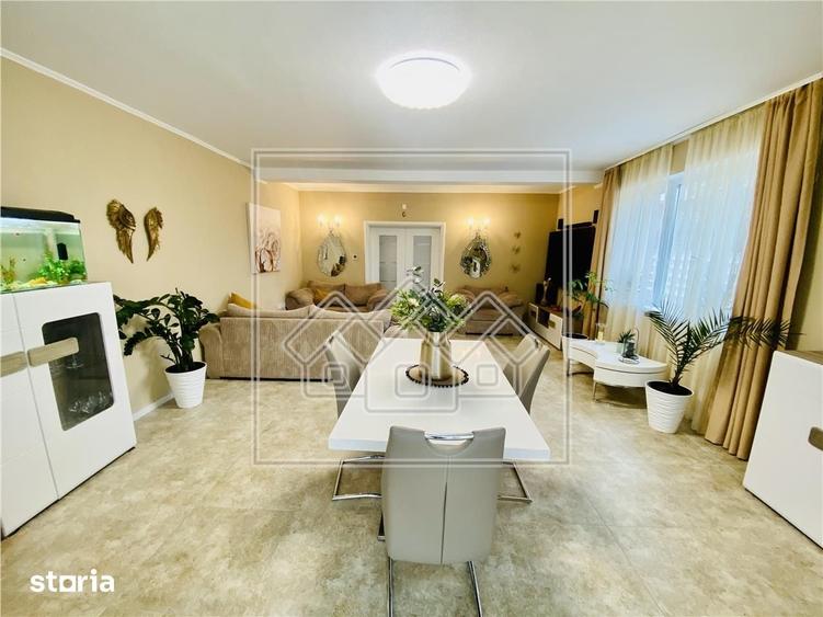 Casă cu 4 camere cu Teren 450 Mp în Calea Dumbrăvii