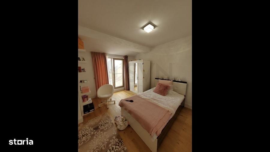 Apartament cu 4 camere decomandat în Sisești