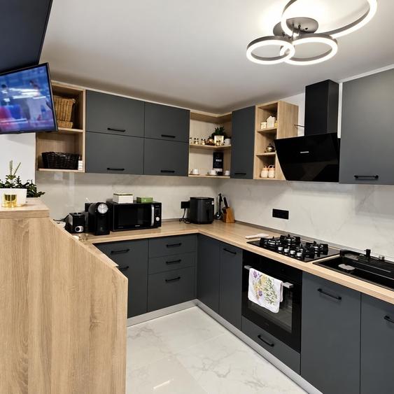 Casă cu 4 camere cu Teren 330 Mp în Lumina
