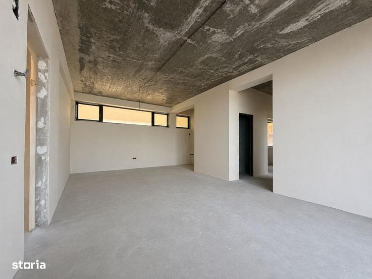 Apartament cu 3 camere în Central — fotografia 1