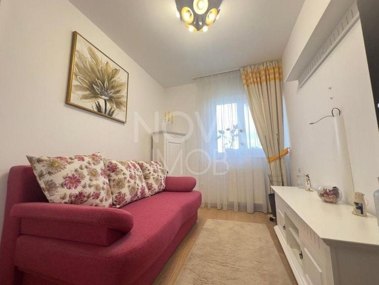 Apartament cu 3 camere decomandat, mobilat în Șelimbăr — fotografia 2