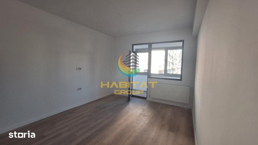 Apartament cu 3 camere semidecomandat în Berceni