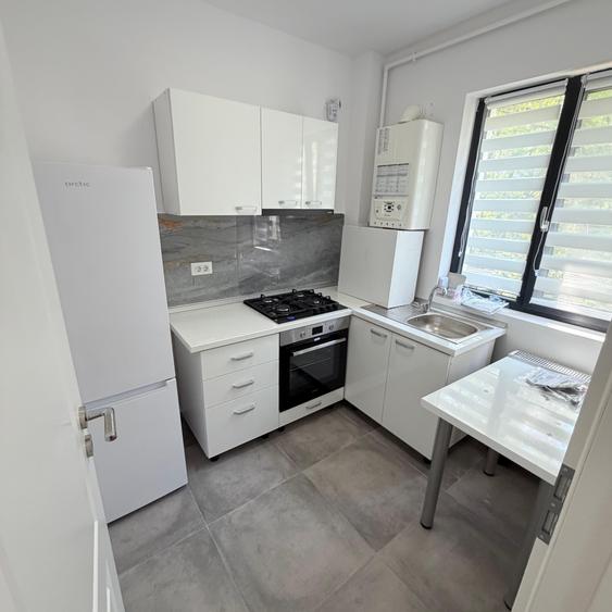 Apartament cu 2 camere semidecomandat în Virtuții