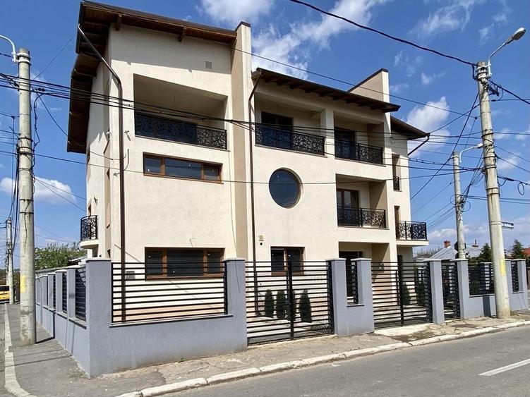 Casă cu 3 camere în Central