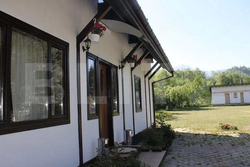 Casă cu 6 camere cu Teren 2734 Mp în Bran