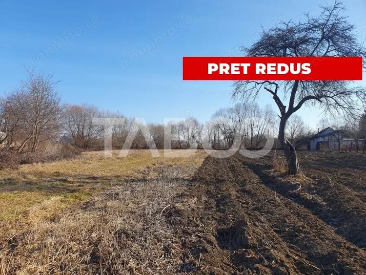 Teren de 3600 mp, în Voila
