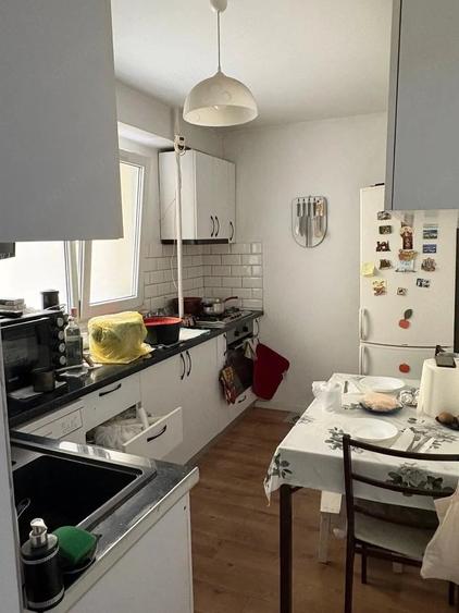 Vand apartament 2 camere Bucuresti - 6