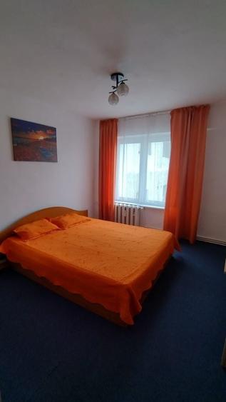Apartament cu 3 camere în George Enescu