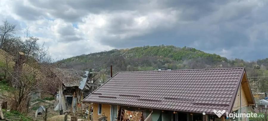Casă cu 3 camere în Valea