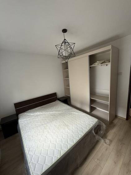 Apartament cu 2 camere decomandat în Nicolina