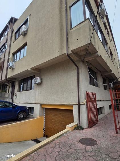 Spațiu comercial, de 227 mp, în Central