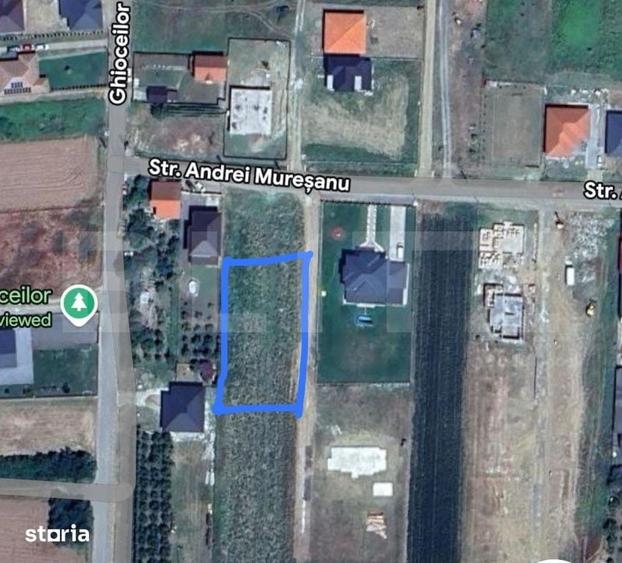 Teren de 1800 mp, în Central