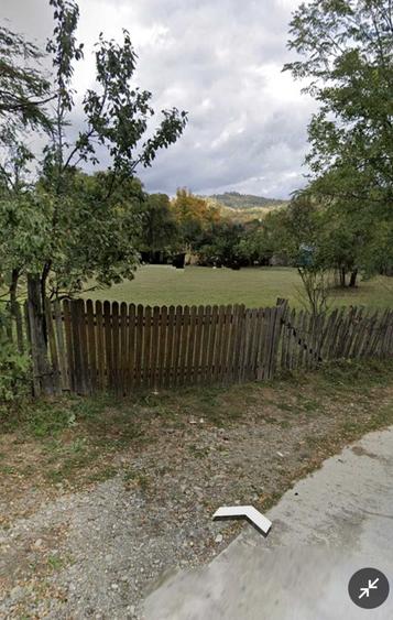 Spațiu comercial, în Costeni