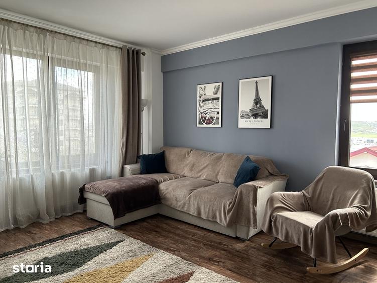 Apartament cu 3 camere decomandat în Valea Lupului