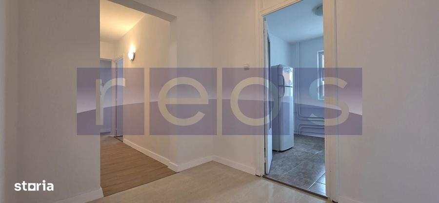 Apartament cu 3 camere decomandat în Dristor