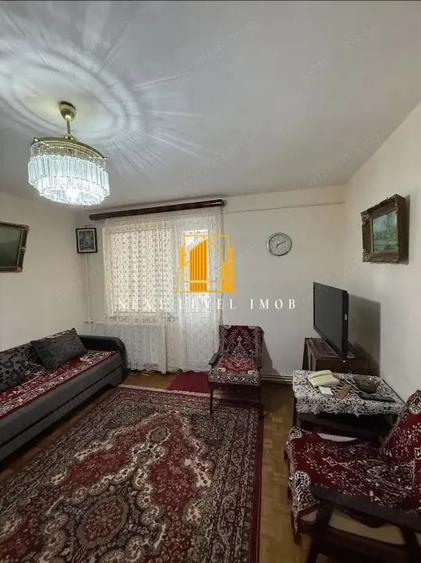 Apartament cu 2 camere semidecomandat, mobilat în Central