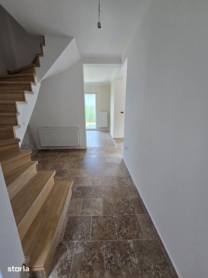 Giroc- casa 4 camere- 90 mp- terasa-parcare - 2