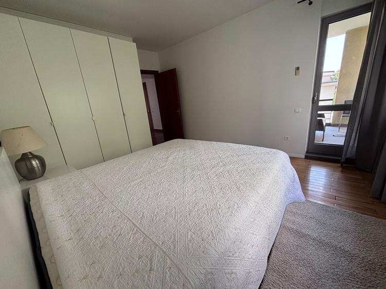 Apartament cu 4 camere decomandat, mobilat în Dorobanți
