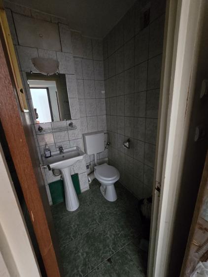 Garsonieră decomandată în Colentina