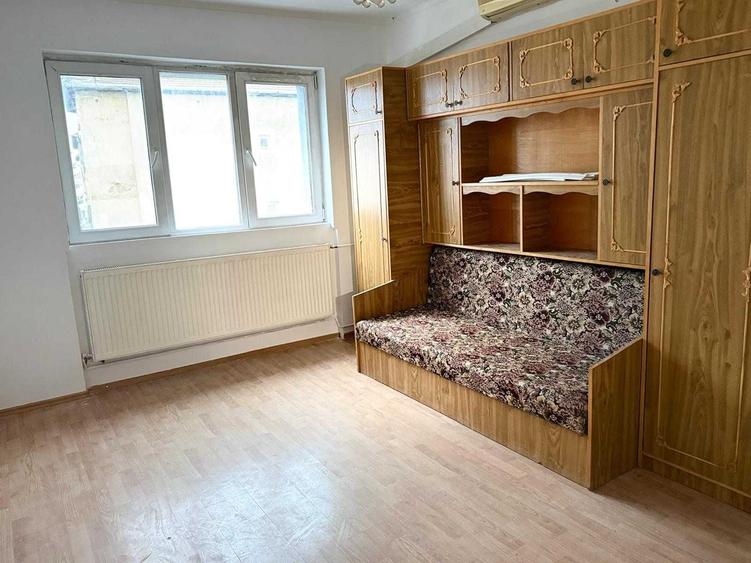 Apartament cu 2 camere semidecomandat în Iosia
