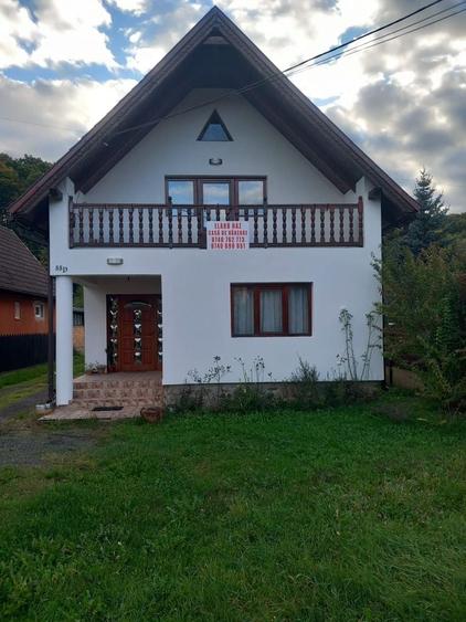 Casă cu 4 camere în Sovata