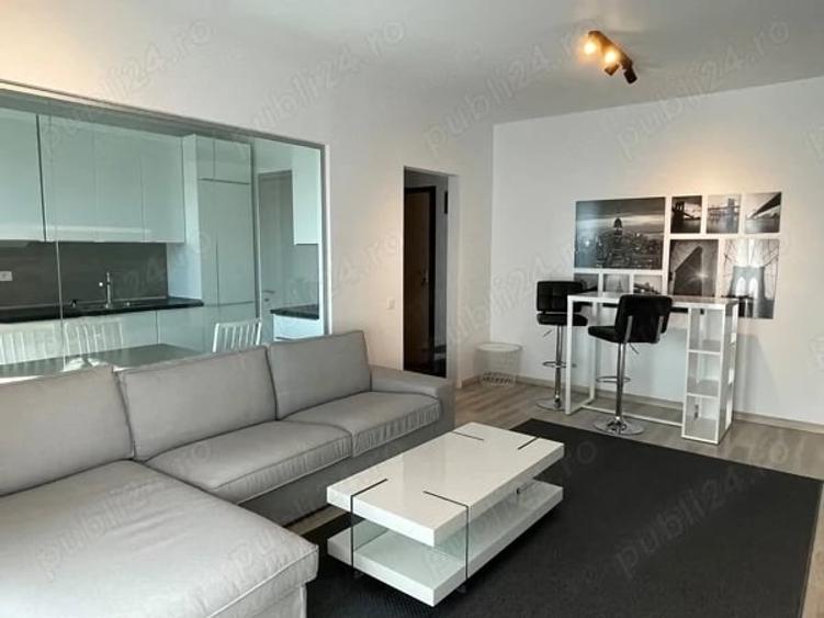 Apartament cu 2 camere decomandat în Splaiul Independenței