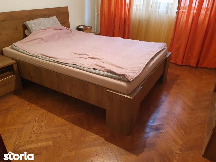 Apartament cu 4 camere semidecomandat, mobilat în Tudor Vladimirescu