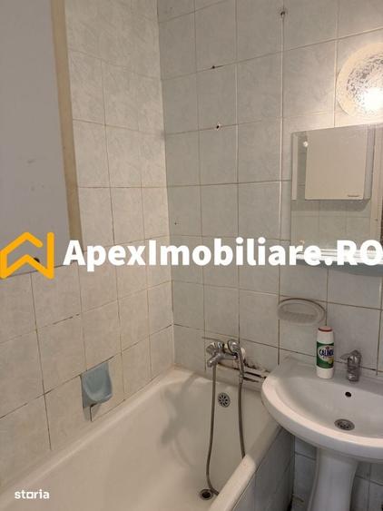 Apartament cu 3 camere decomandat în Brâncoveanu