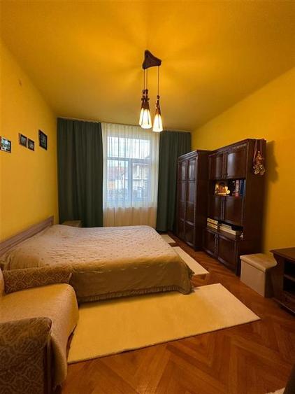 Casă cu 3 camere cu Teren 515 Mp în Est