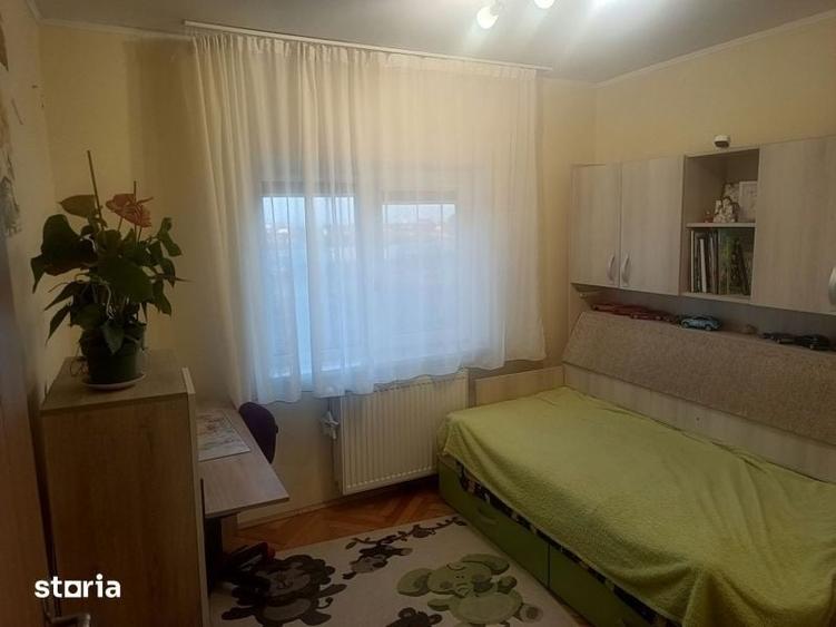 4 camere decomandate - 2
