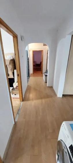Apartament cu 2 camere decomandat în Freidorf