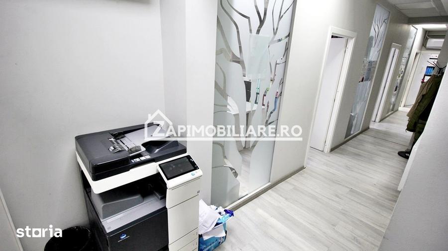 Spațiu comercial, de 220 mp, în Central