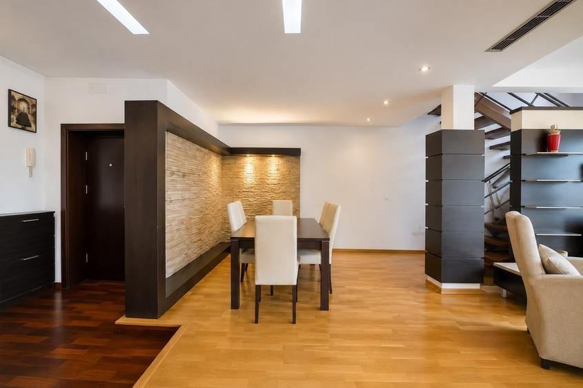 Apartament cu 5 camere în Herăstrău