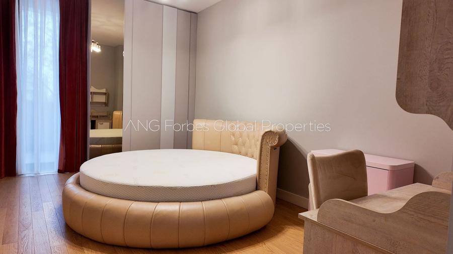 Apartament cu 5 camere decomandat, mobilat în Floreasca