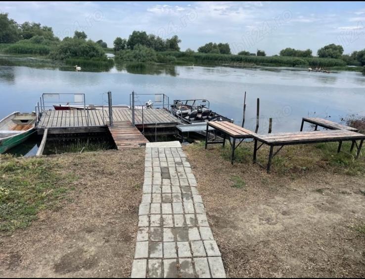 Casă cu 4 camere cu Teren 333 Mp în Mila 23