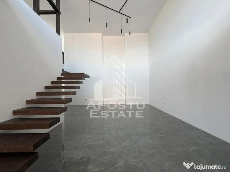 Casă cu 4 camere cu Teren 570 Mp în Giarmata