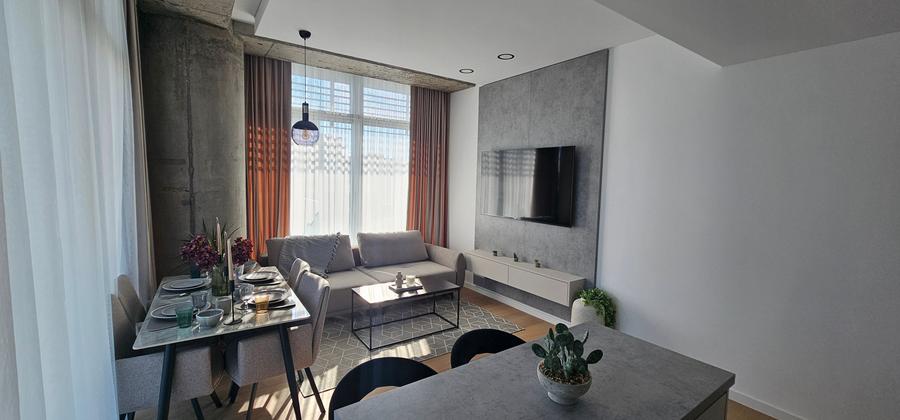 Apartament cu 3 camere decomandat, mobilat în Floreasca
