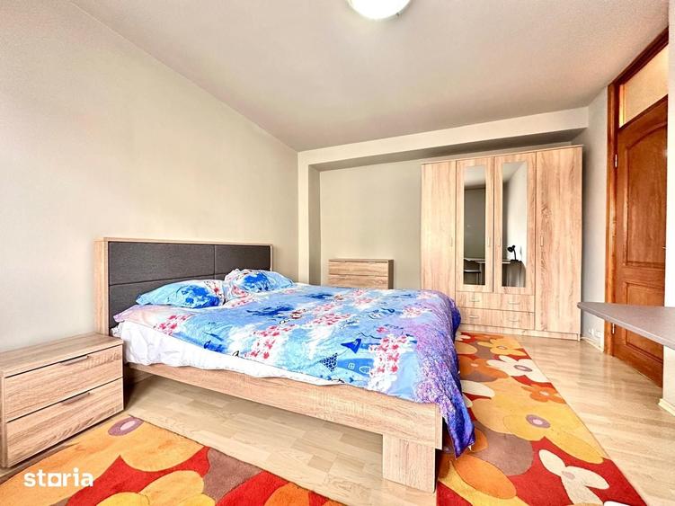Apartament cu 4 camere decomandat în Central