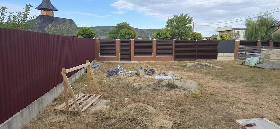Casă cu Teren 450 Mp în Valea Mare