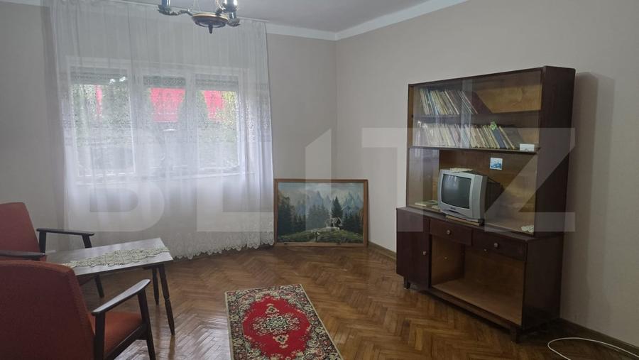 Casă individuală cu 3 camere cu Canalizare în Livada